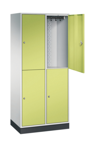 C+P Armoire vestiaire grand volume à deux niveaux Intro, largeur de compartiment 360 mm