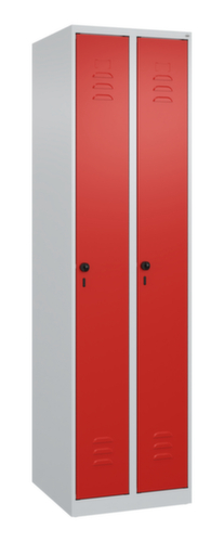 C+P Armoire vestiaire Classic Plus à 2 compartiments, largeur de compartiment 250 mm