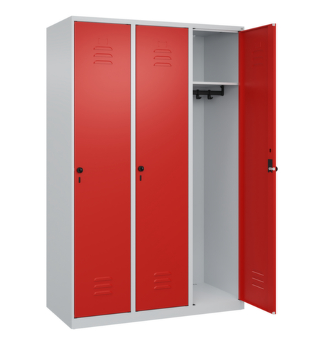 C+P Armoire vestiaire Classic Plus à 3 compartiments, largeur de compartiment 400 mm