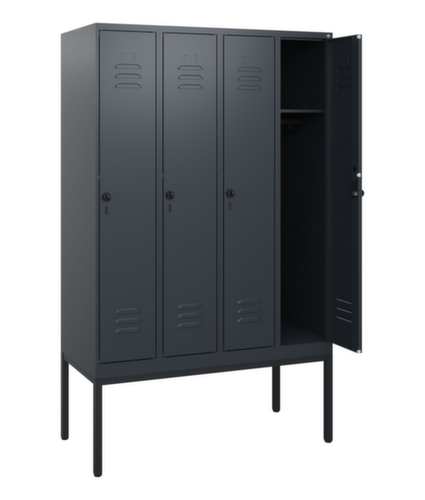 C+P Armoire vestiaire Classic Plus à 4 compartiments, largeur de compartiment 300 mm