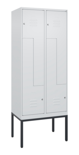 C+P Armoire vestiaire Z Classic Plus, largeur de compartiment 200/400 mm