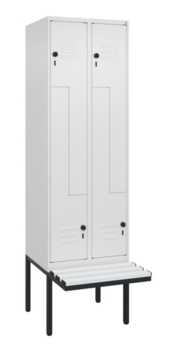 C+P Armoire vestiaire Z Classic Plus avec banc intégré, largeur de compartiment 300 mm