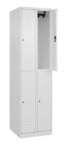 C+P Armoire vestiaire à deux niveaux Classic Plus, largeur de compartiment 250 mm