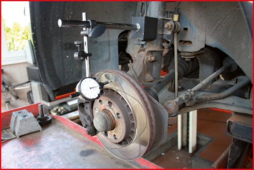 KS Tools Magnetic measuring stand with 2 joints