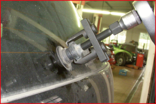 KS Tools Universal windshield wiper arm puller 2-arm