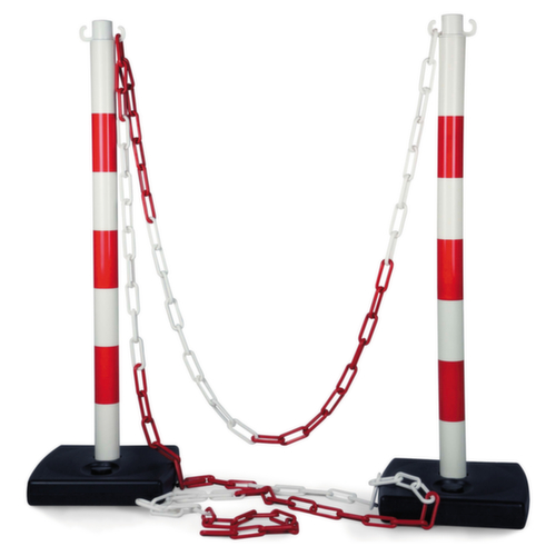 Kit de 2 poteaux PVC + 5 m de chaine rouge/blance