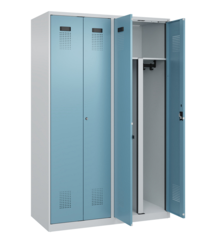 C+P Armoire vestiaire pour EPI Evolo PLUS pour une séparation en noir et blanc, largeur de compartiment 300 mm