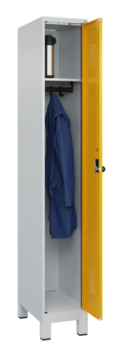 C+P Armoire vestiaire Evolo PLUS sur pieds