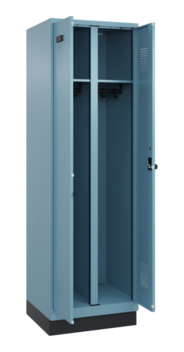 C+P armoire vestiaire noir et blanc Evolo PLUS avec double compartiment, largeur de compartiment 300 mm