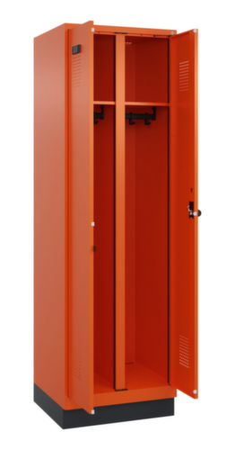 C+P armoire vestiaire noir et blanc Evolo PLUS avec double compartiment, largeur de compartiment 300 mm