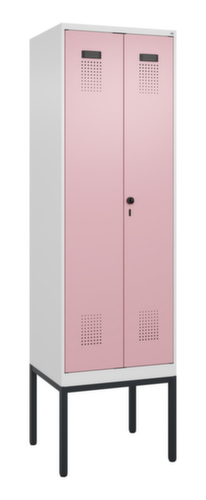 C+P armoire vestiaire noir et blanc Evolo PLUS avec double compartiment, largeur de compartiment 300 mm