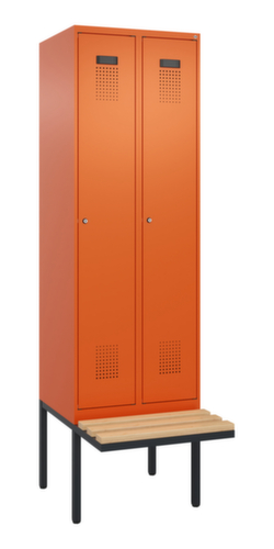 C+P armoire vestiaire en noir et blanc Evolo PLUS avec banc, largeur de compartiment 300 mm