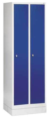 C+P Garderobenschrank Classic mit 2 Abteilen und glatten Türen, Abteilbreite 300 mm Standard 2 L