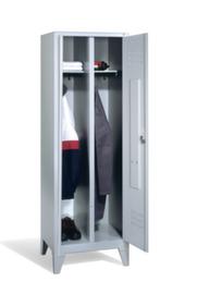C+P Garderobenschrank Classic mit 2 gemeinsam verschließbaren Abteilen, Abteilbreite 300 mm