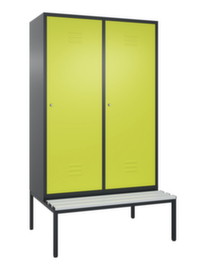 C+P Umkleideschrank Classic mit Sitzbank + 4 Abteile je 2 mit 1 Tür, Abteilbreite 300 mm