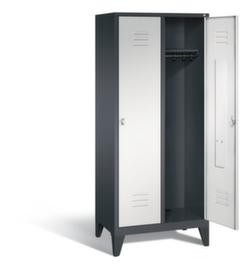 C+P Garderobenschrank Classic mit 2 Abteilen und glatten Türen, Abteilbreite 400 mm