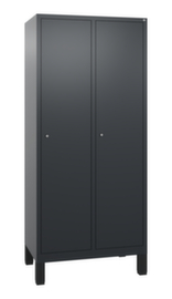 C+P Garderobenschrank Evolo mit 2 Abteilen - glatte Türen, Abteilbreite 400 mm