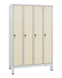C+P Garderobenschrank Evolo mit 4 Abteilen + Dekortüren, Abteilbreite 300 mm