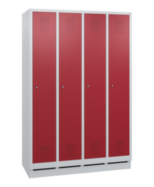 C+P Garderobenschrank Evolo mit 4 Abteilen - Türen mit Lochbild, Abteilbreite 300 mm