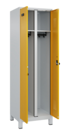 C+P Schwarz-Weiß-Spind Evolo PLUS mit Doppelabteil und Füßen