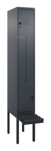 C+P Armoire vestiaire Z Classic Plus avec banc intégré, largeur de compartiment 300 mm