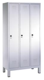 C+P Armoire vestiaire Evolo gris clair avec 3 compartiments - portes avec perforation décorative, largeur de compartiment 400 mm