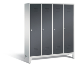 C+P Armoire Classic avec fentes d'aération et 4 compartiments, largeur de compartiment 400 mm
