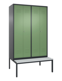 C+P Armoire vestiaire Classic avec banc + 4 compartiments dont 2 verrouillables ensemble, largeur de compartiment 300 mm