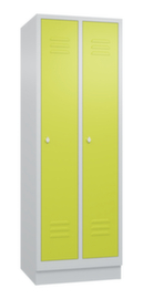 C+P Armoire Classic à 2 compartiments et fentes d'aération, largeur de compartiment 300 mm