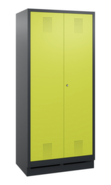 C+P Armoire vestiaire Evolo avec 2 compartiments verrouillables ensemble, largeur de compartiment 400 mm