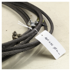 500 étiquettes blanches PVC avec attache polytwist blanche