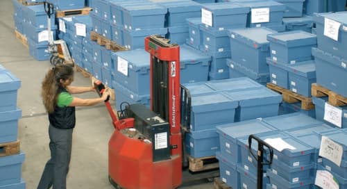 Mehrwegbehälter verplombbar, Inhalt 18 l, Zweiteiliger Scharnierdeckel