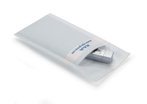 Weiße Luftpolster-Versandtasche aus PE-Schaum