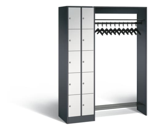 C+P Schließfach-Garderobe Classic mit 10 Fächern + Hutablage + Schuhrost, Breite 1410 mm