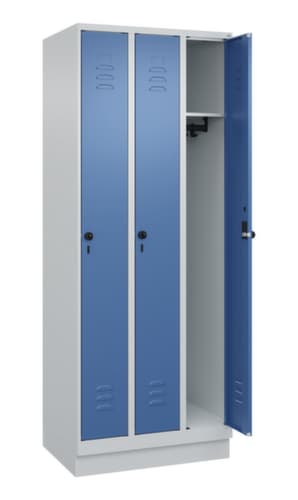 C+P Spind Classic Plus mit 3 Abteilen, Abteilbreite 250 mm