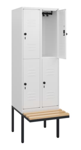 C+P Doppelstöckiger Spind Classic Plus mit Sitzbank, Abteilbreite 300 mm