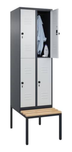 C+P Doppelstöckiger Spind Classic Plus mit Sitzbank, Abteilbreite 300 mm