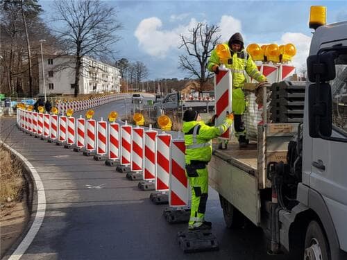 Schake LED-Bakenleuchte PowerNox, mit Dämmerungsautomatik, rot
