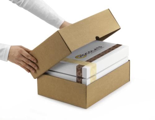 Caisse carton avec couvercle coiffant
