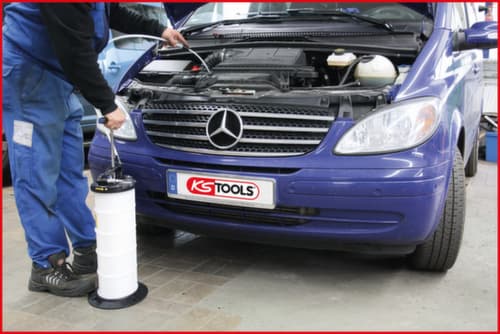 KS Tools Pompe d'aspiration à vide 9,5 litres incluant 4 sondes
