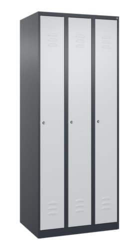 C+P Armoire vestiaire Classic Plus à 3 compartiments, largeur de compartiment 250 mm