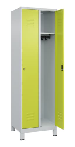 C+P Armoire vestiaire Classic Plus à 2 compartiments, largeur de compartiment 300 mm