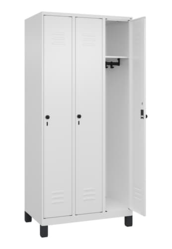 C+P Armoire vestiaire Classic Plus à 3 compartiments, largeur de compartiment 300 mm