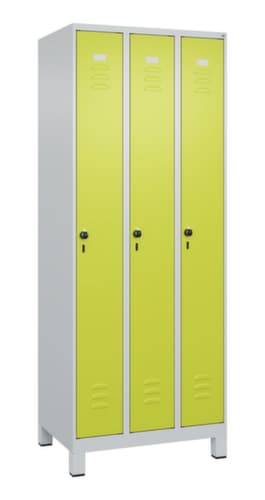 C+P Armoire vestiaire Classic Plus à 3 compartiments, largeur de compartiment 250 mm