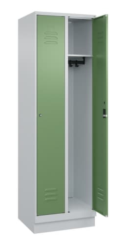 C+P Armoire vestiaire Classic Plus à 2 compartiments, largeur de compartiment 300 mm