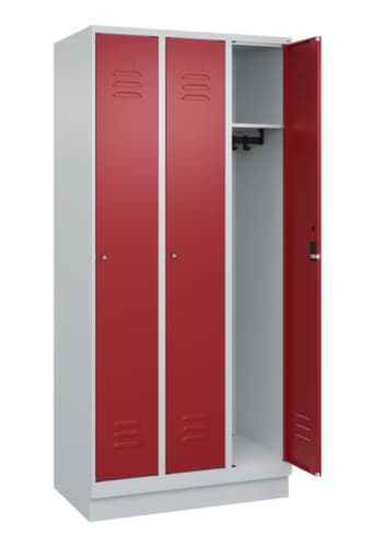 C+P Armoire vestiaire Classic Plus à 3 compartiments, largeur de compartiment 300 mm