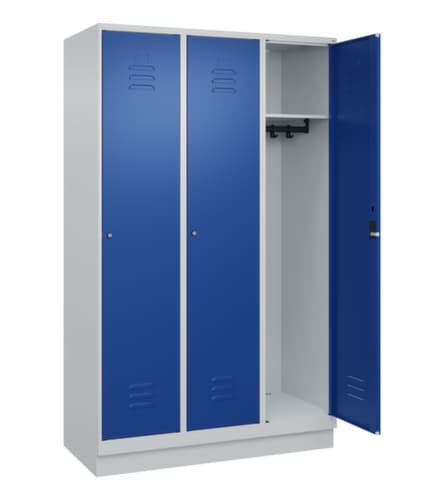 C+P Armoire vestiaire Classic Plus à 3 compartiments, largeur de compartiment 400 mm