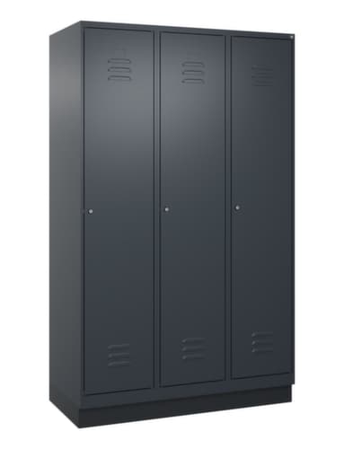 C+P Armoire vestiaire Classic Plus à 3 compartiments, largeur de compartiment 400 mm