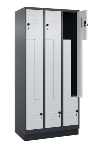 C+P Armoire vestiaire Z Classic Plus, largeur de compartiment 150/300 mm