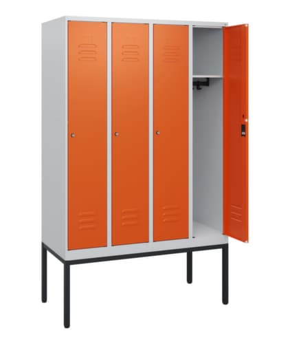 C+P Armoire vestiaire Classic Plus à 4 compartiments, largeur de compartiment 300 mm